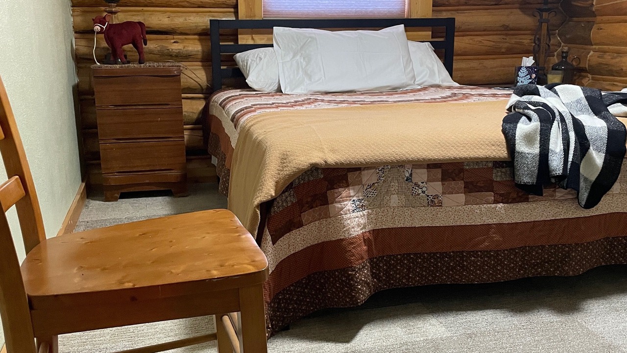 Photo of Bedroom in Polaris