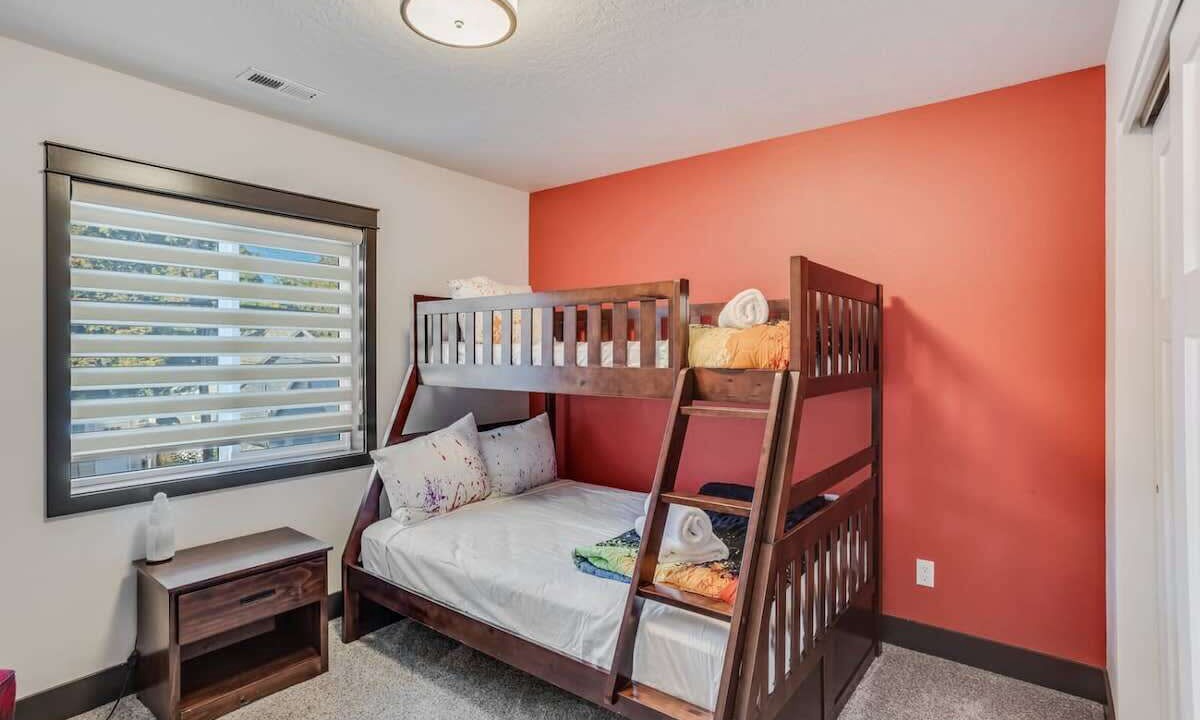 Photo of Bedroom in Garden District