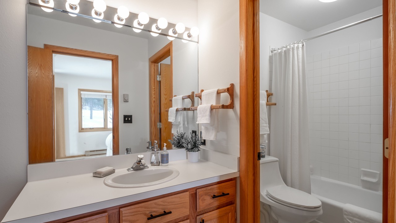 Photo of Bathroom in Big Horn
