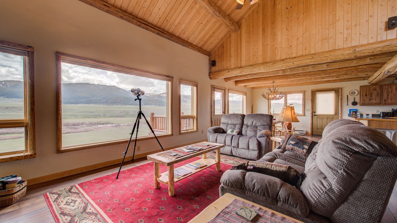 Photo of Livingroom in Cameron