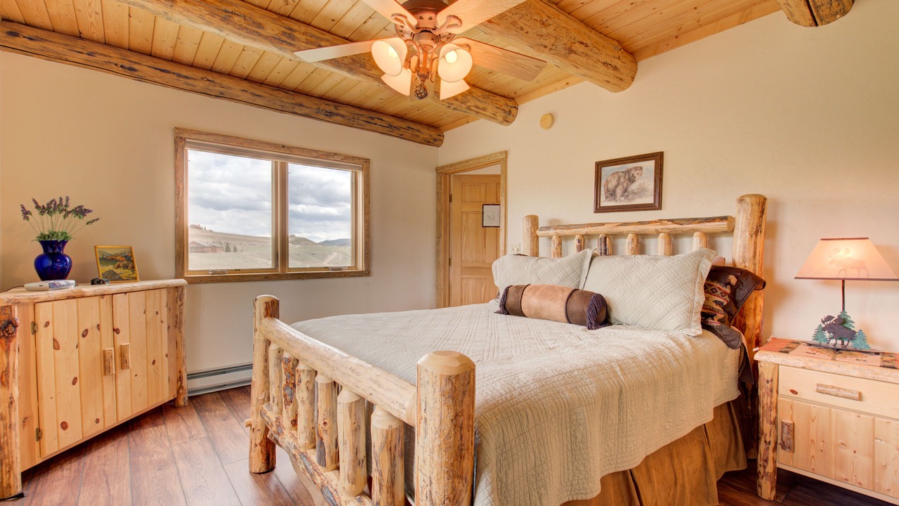 Photo of Bedroom in Cameron
