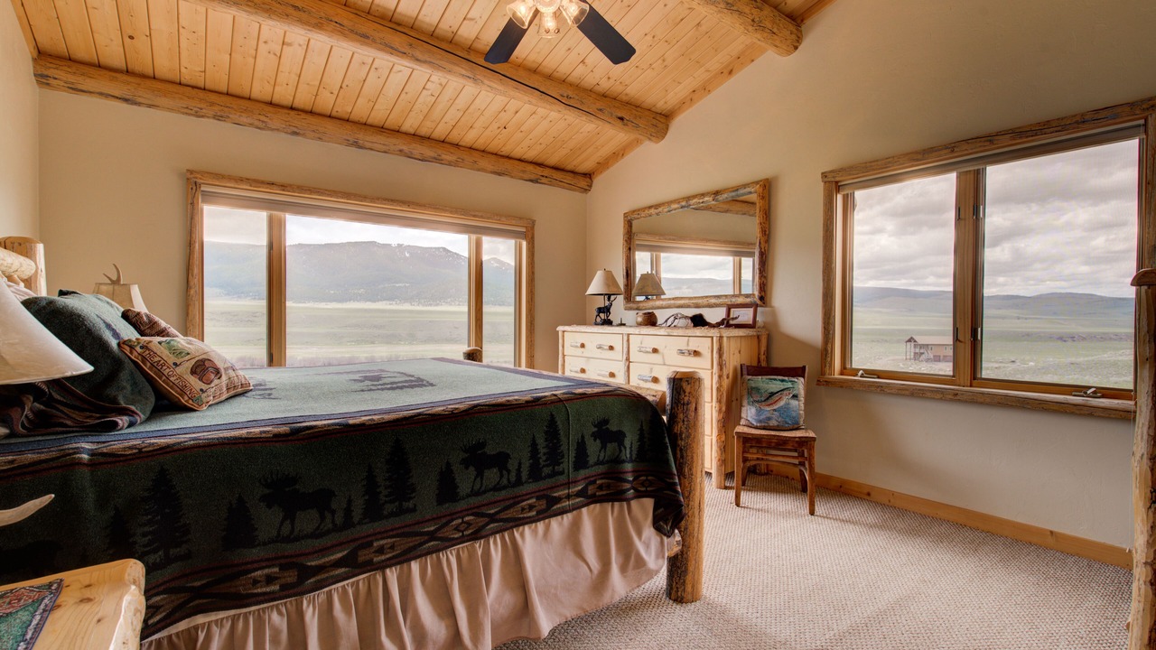 Photo of Bedroom in Cameron
