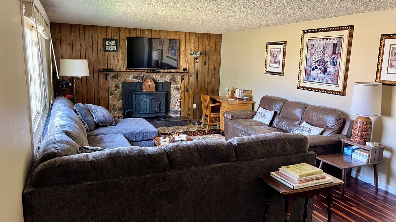 Photo of Livingroom in Power