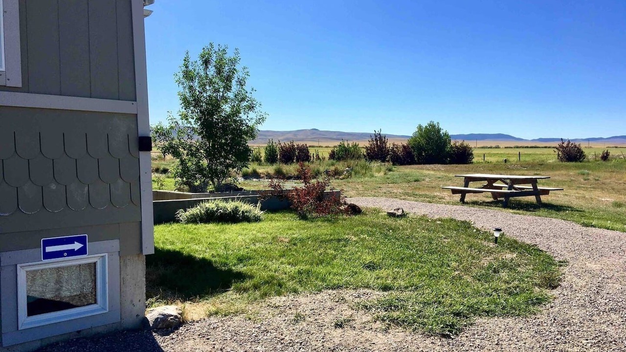 Photo of Others in Dillon