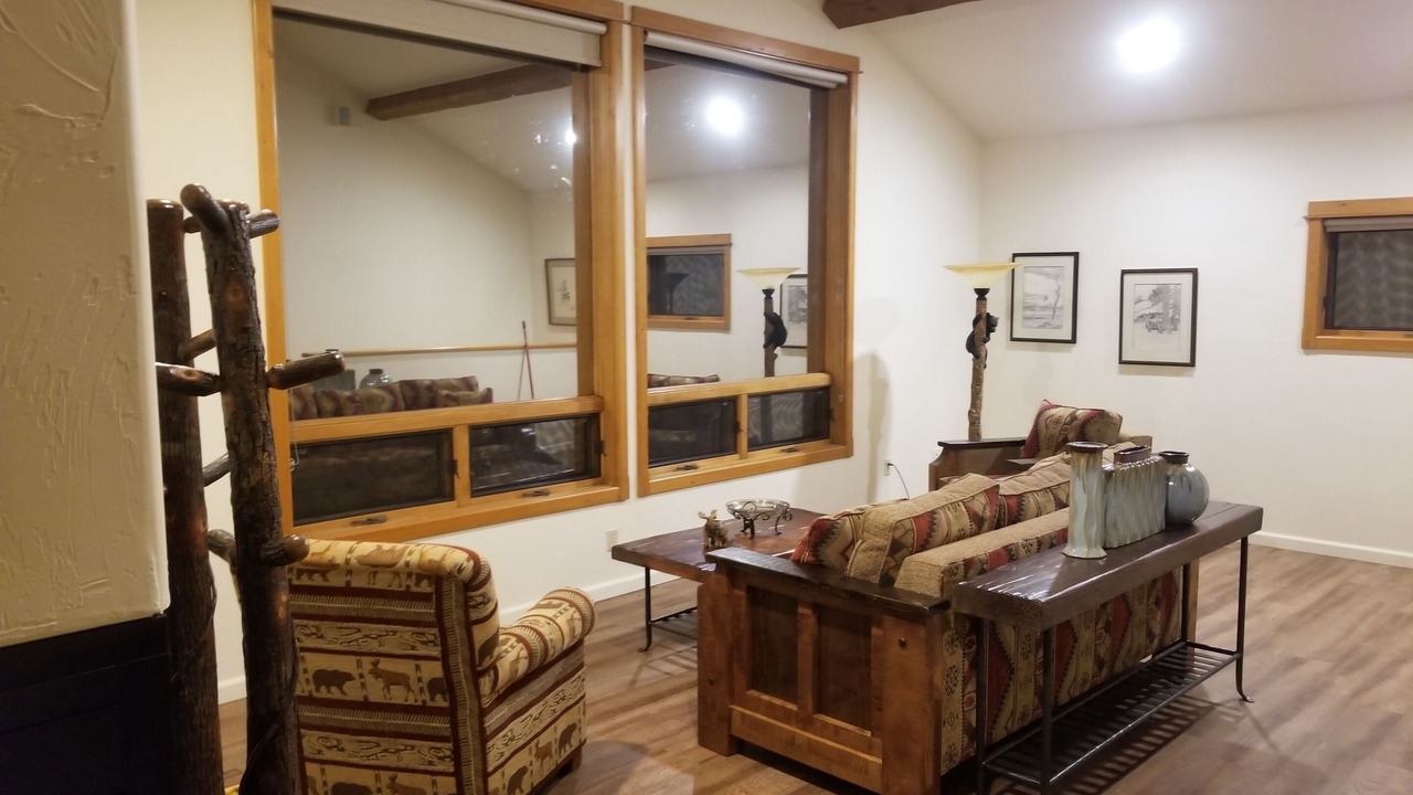 Photo of Bedroom in Roscoe