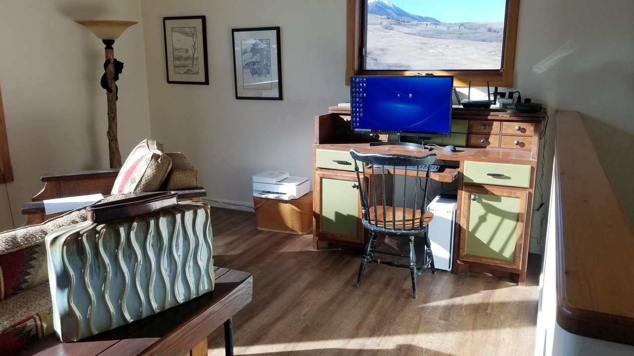 Photo of Livingroom in Roscoe