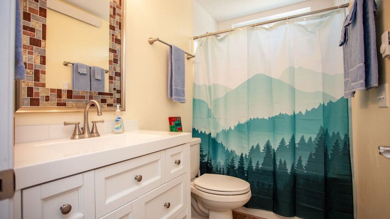 Photo of Bathroom in Livingston