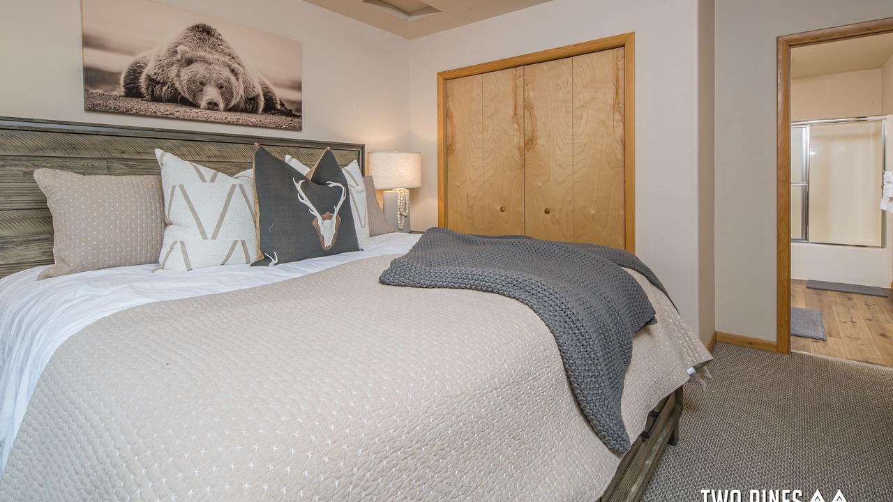 Photo of Bedroom in Big Sky