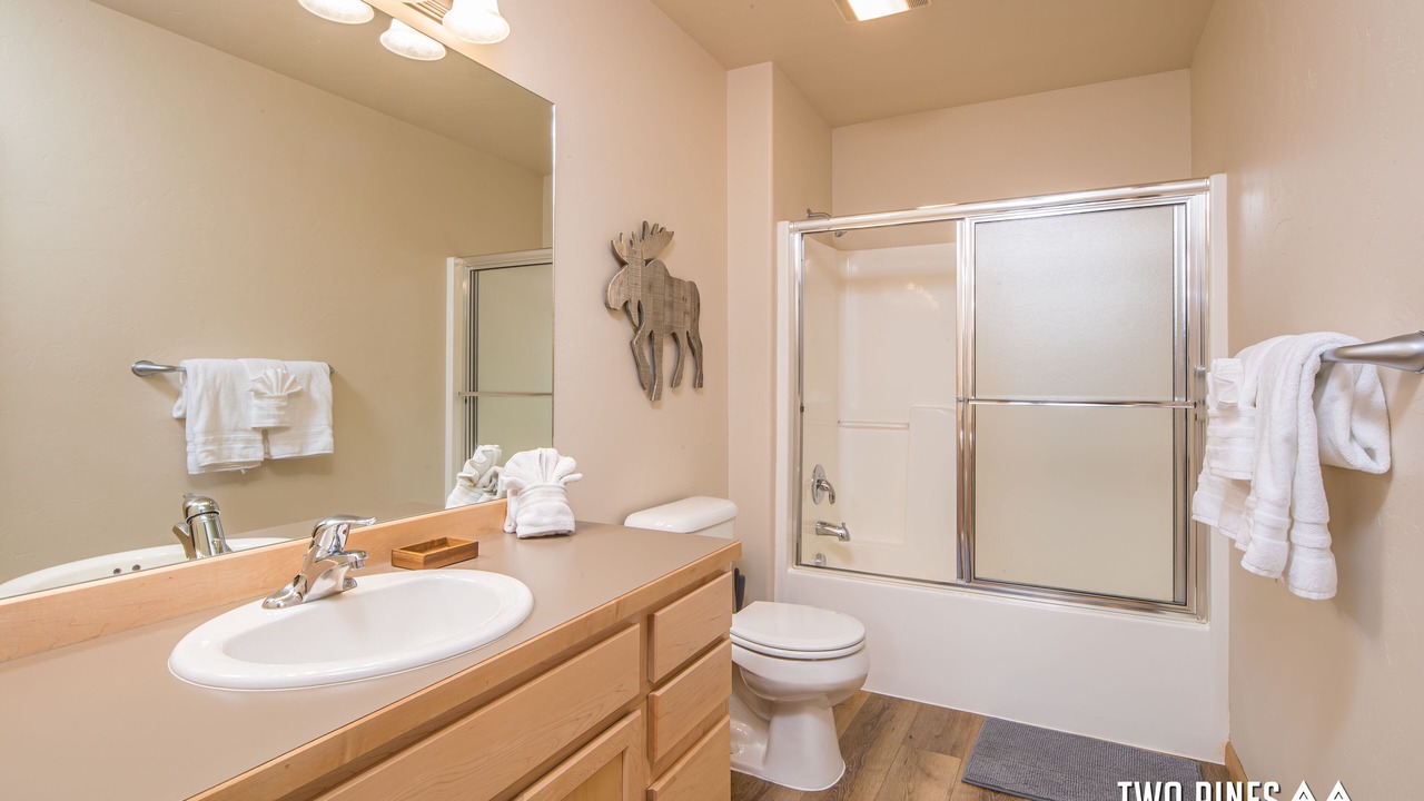 Photo of Bathroom in Big Sky