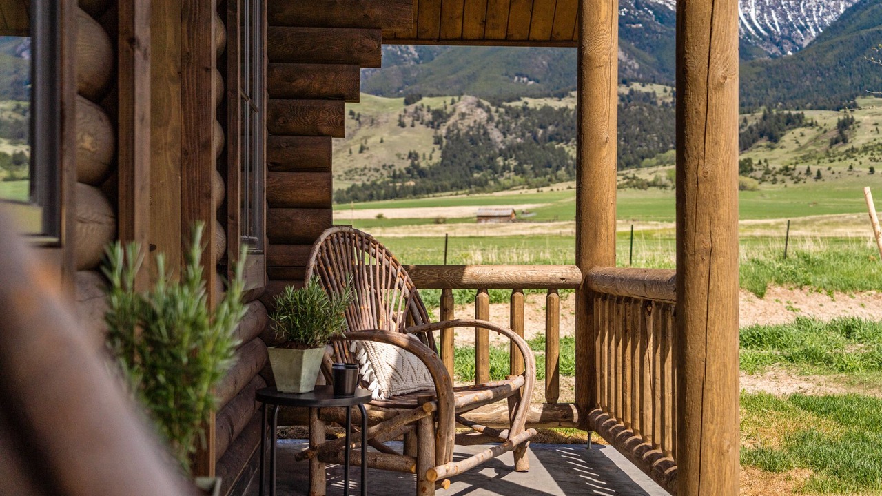 Photo of Patio Balcony in Livingston