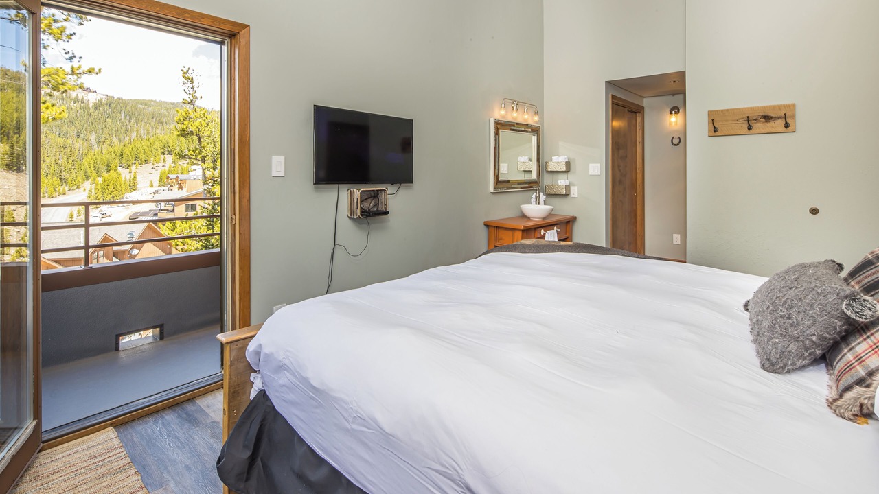 Photo of Others in Big Sky