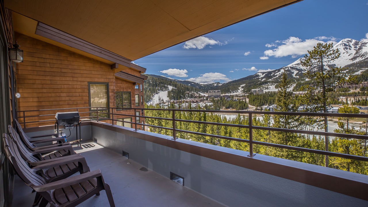 Photo of Patio Balcony in Big Sky