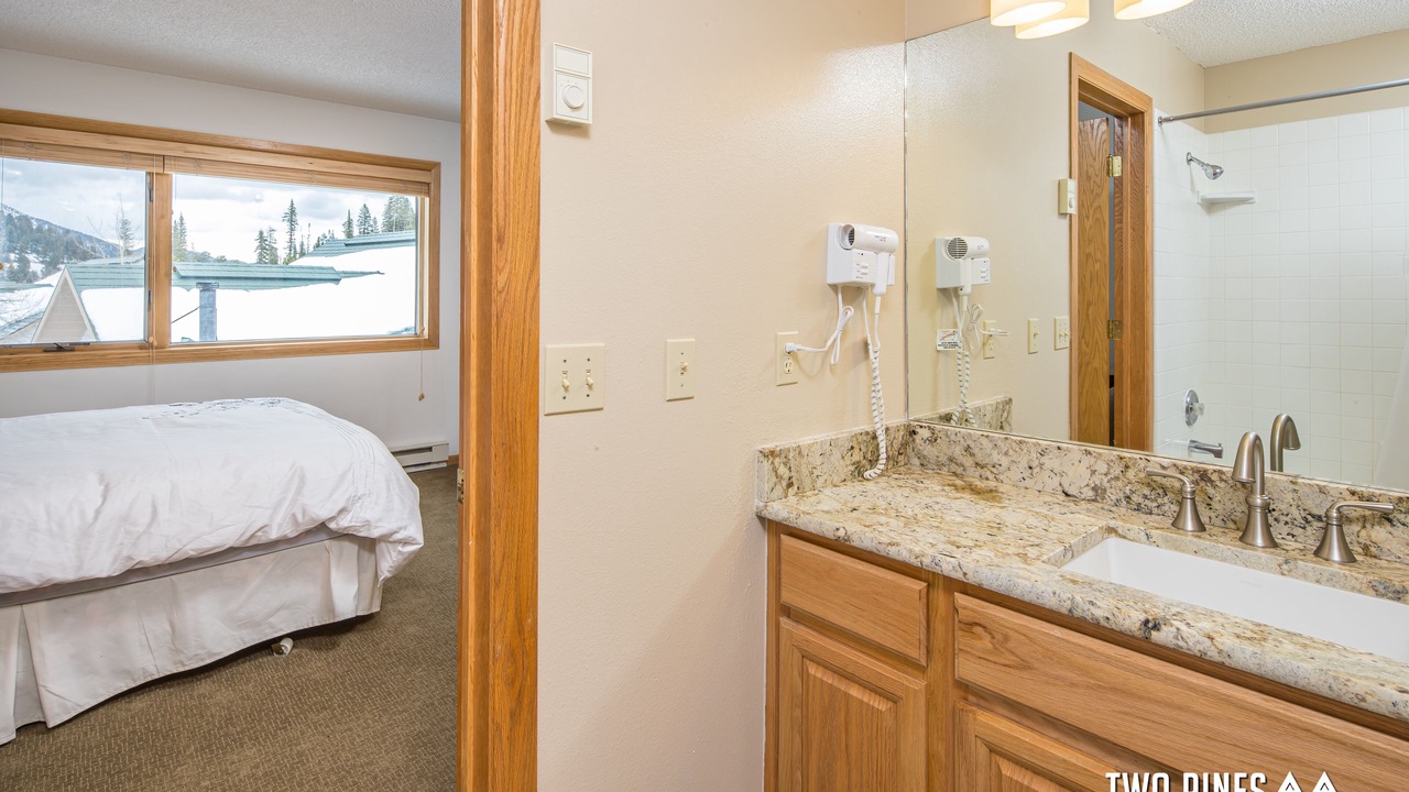 Photo of Bathroom in Big Horn
