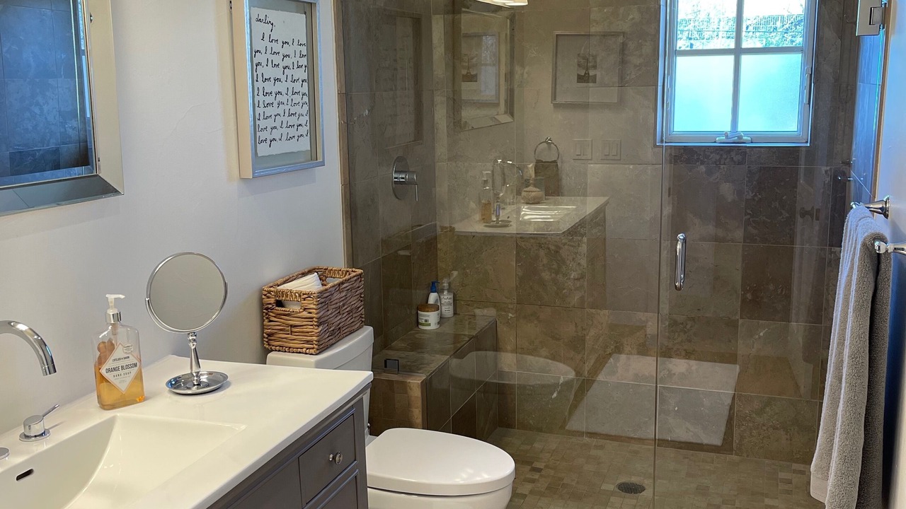 Photo of Bathroom in Rural North Boulder