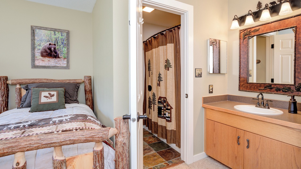 Photo of Bathroom in Big Sky