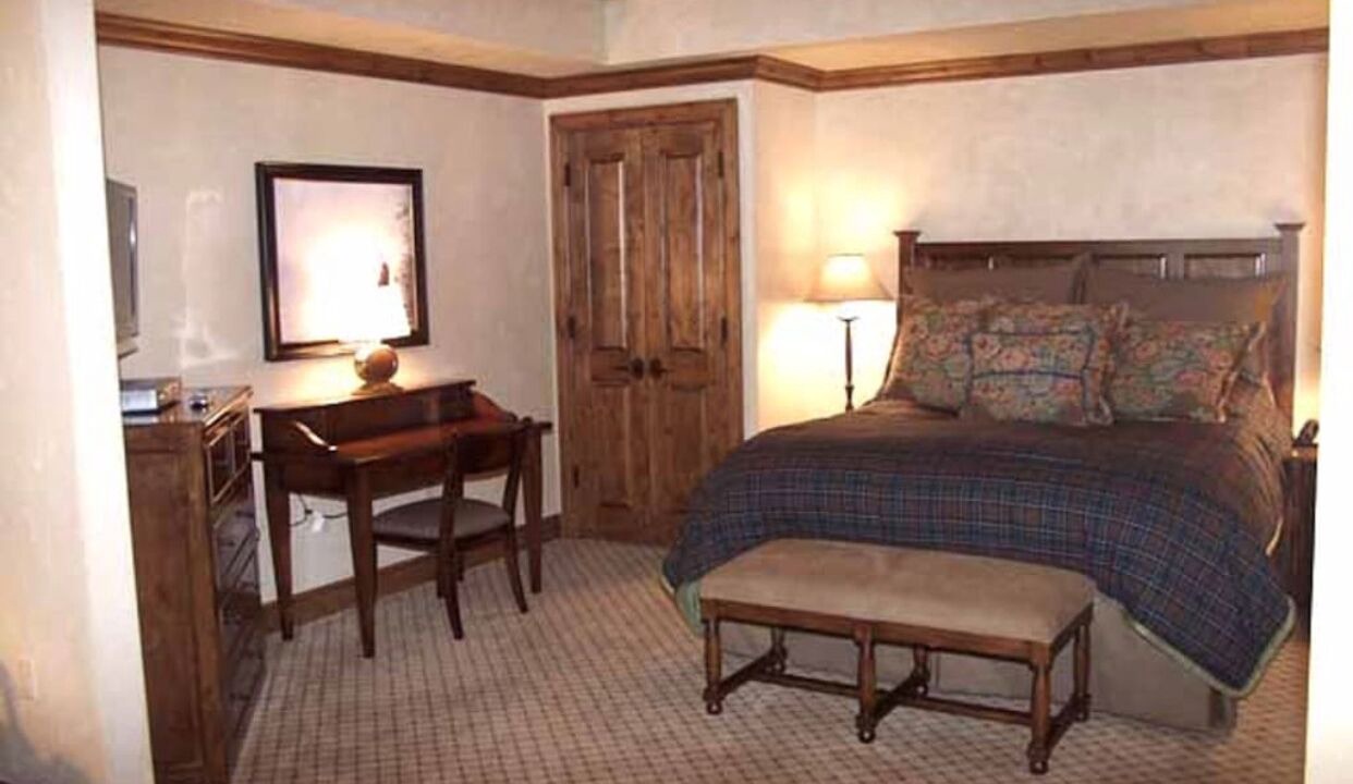 Photo of Bedroom in Downtown
