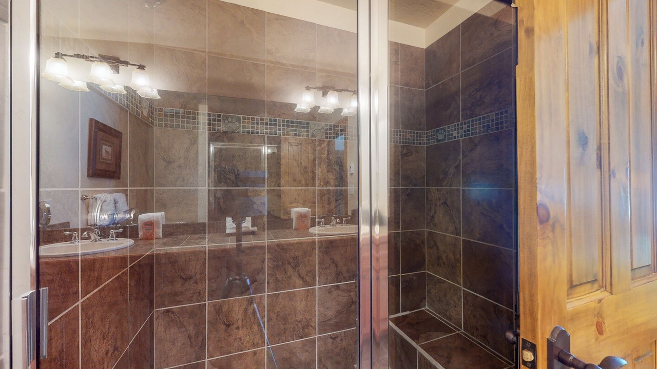 Photo of Bathroom in Bear Crossing