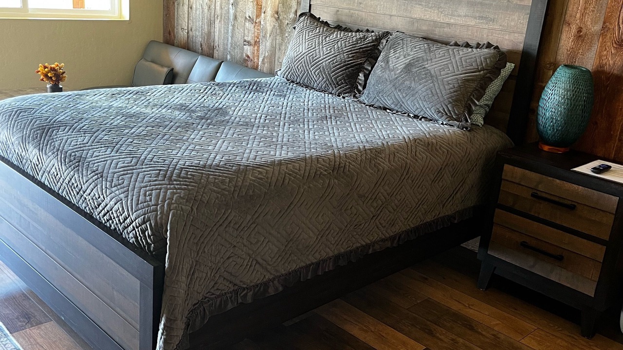 Photo of Bedroom in Gardiner