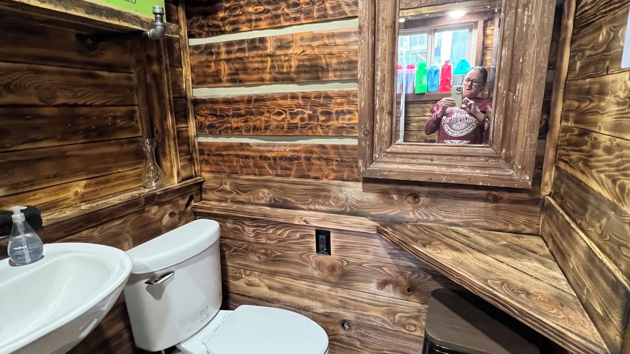 Photo of Bathroom in Anaconda