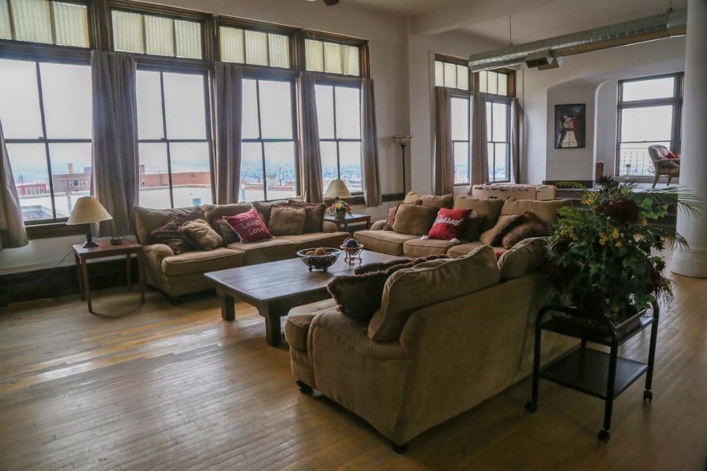 Photo of Livingroom in Butte