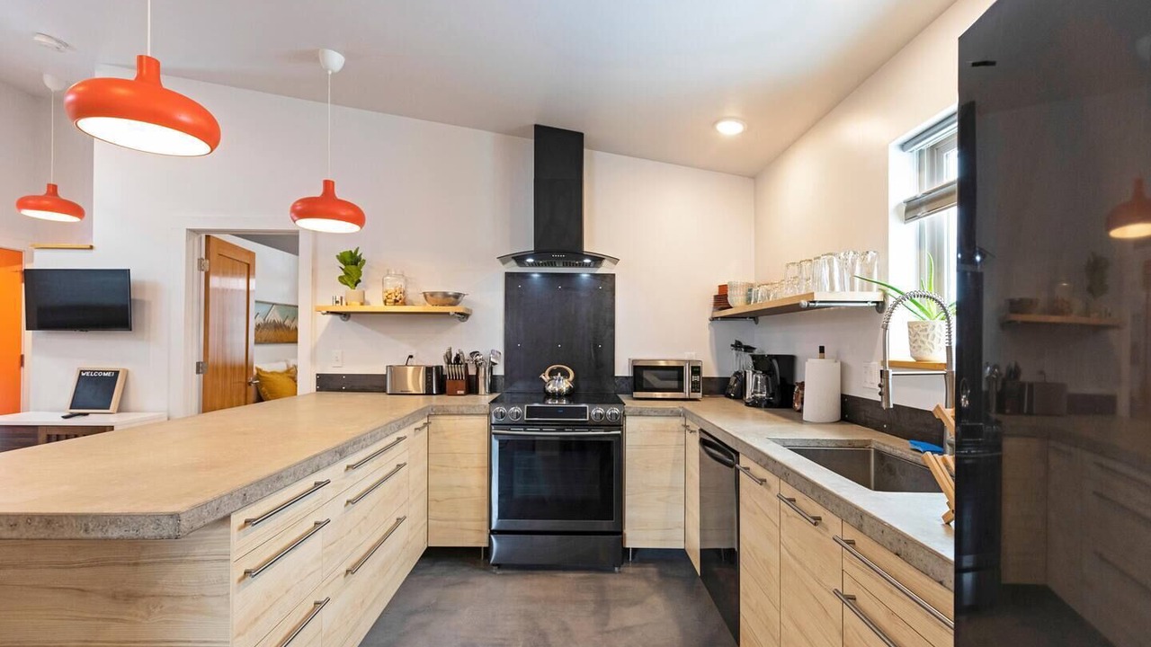Photo of Kitchen in Lower Rattlesnake