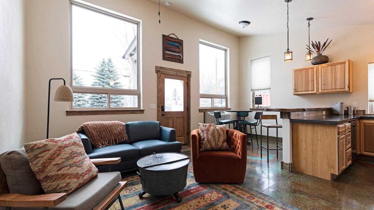 Photo of Livingroom in East Missoula