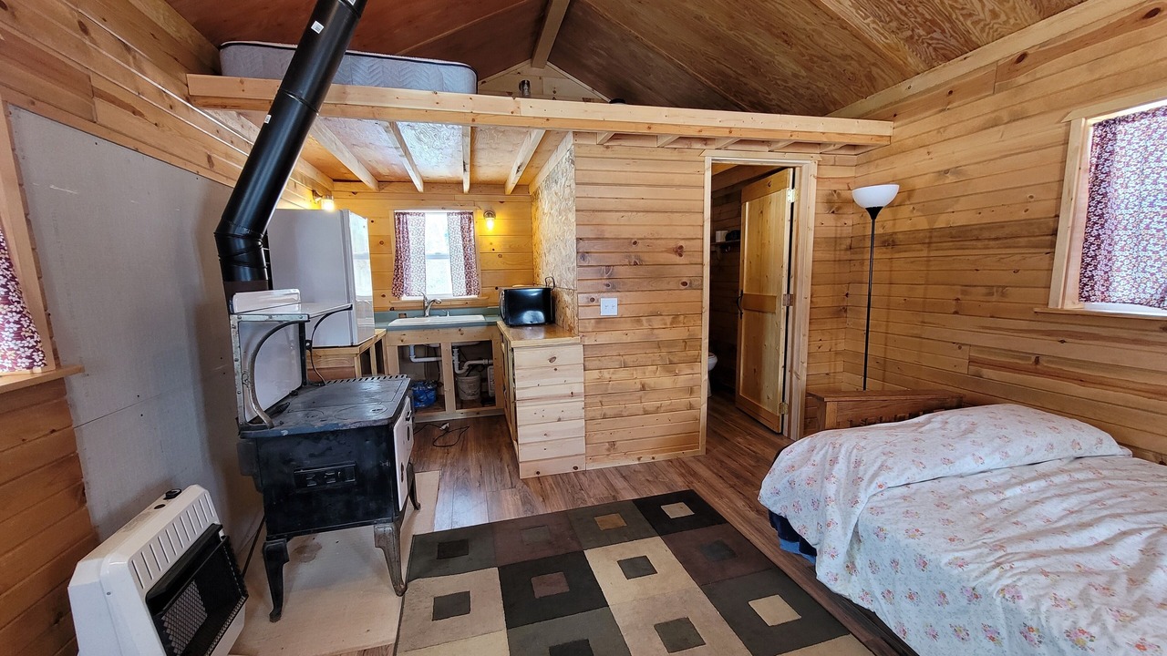 Photo of Bedroom in Trout Creek