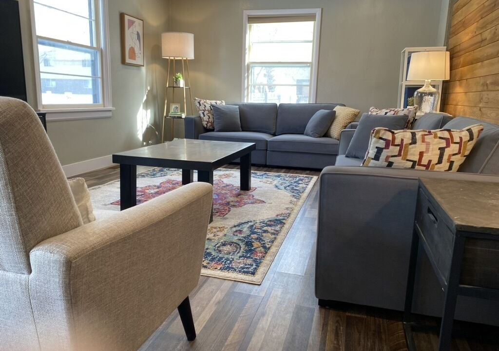 Photo of Livingroom in University District