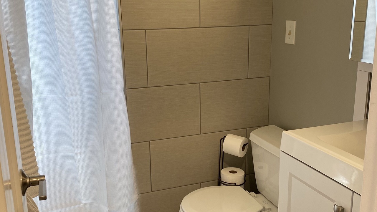 Photo of Bathroom in University District