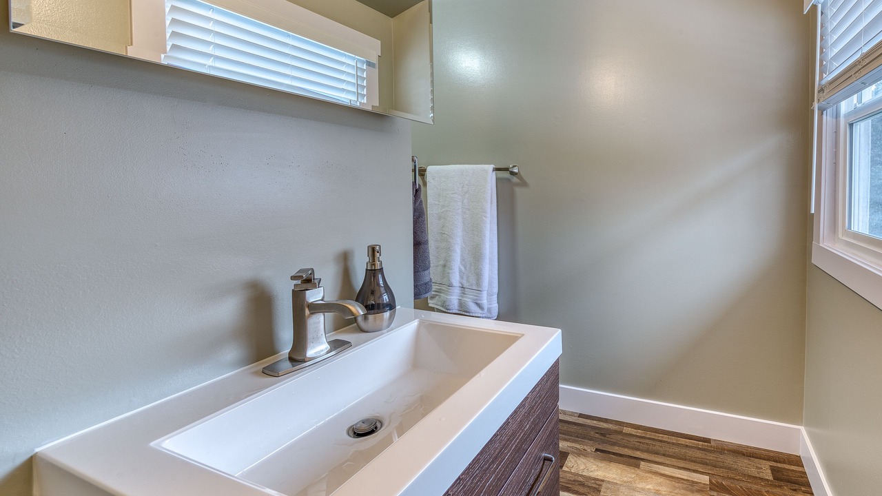 Photo of Bathroom in University District