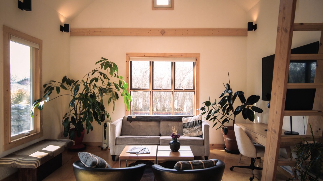 Photo of Livingroom in Westside
