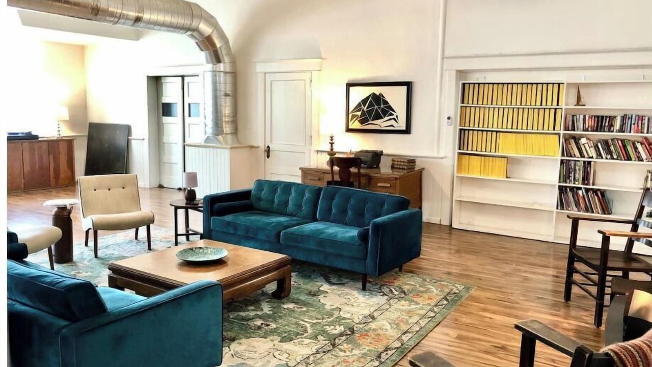 Photo of Livingroom in Butte