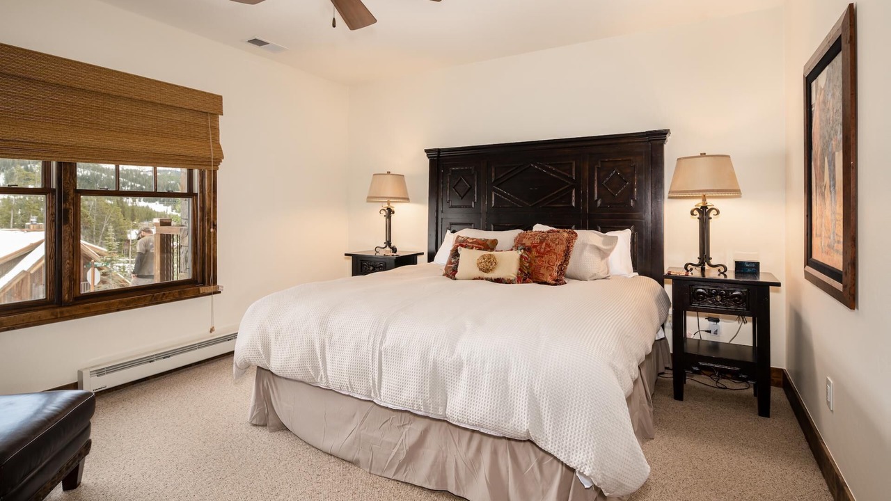 Photo of Bedroom in Powder Ridge