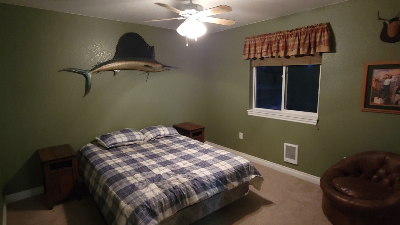 Photo of Bedroom in Victor
