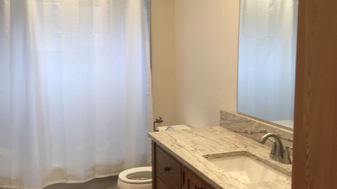 Photo of Bathroom in Lincoln County