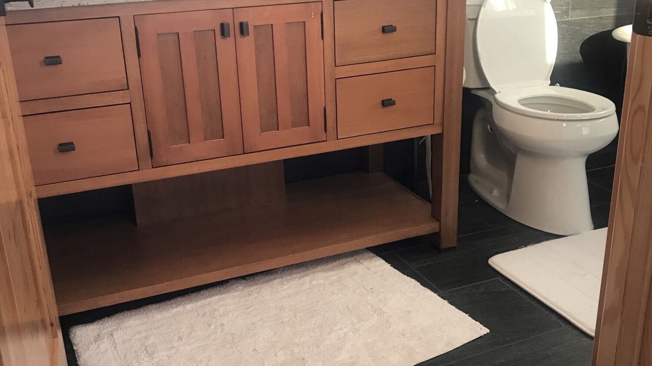 Photo of Bathroom in Lincoln County