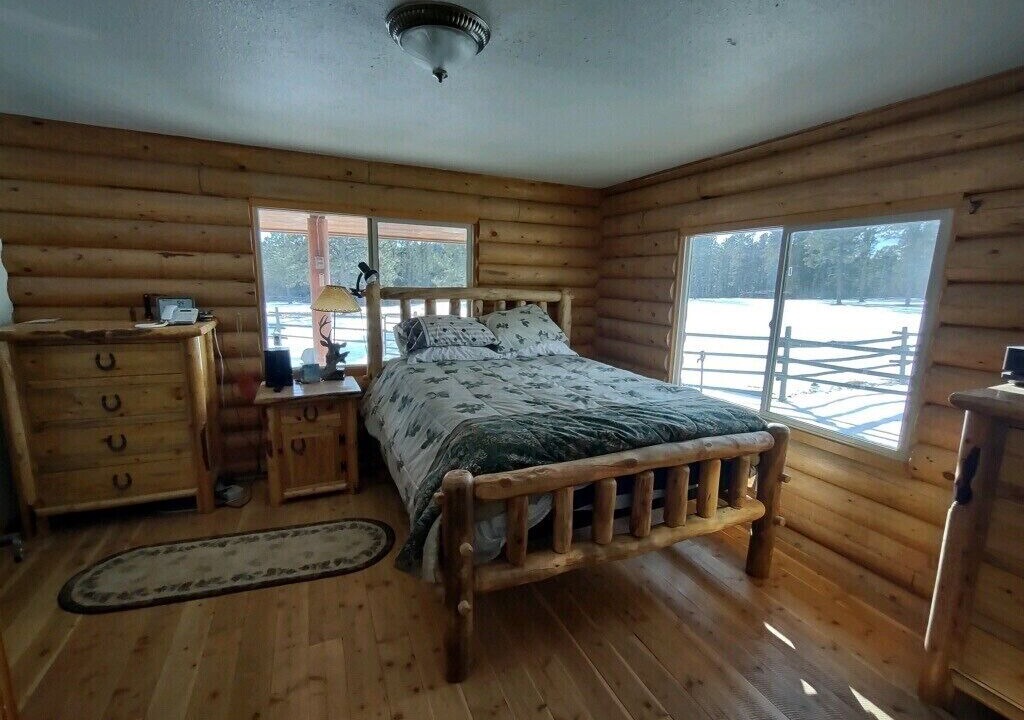 Photo of Bedroom in Golden Valley County