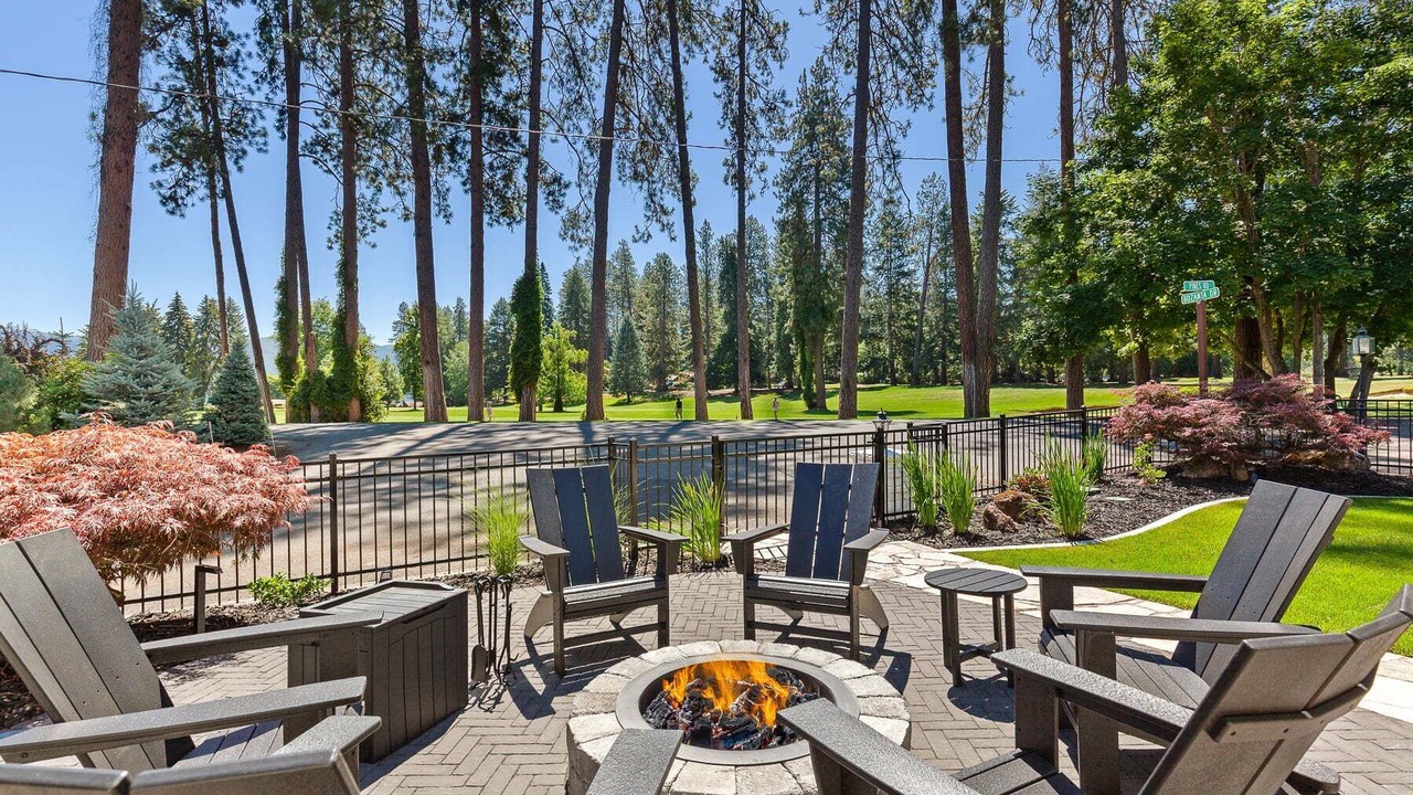 Photo of Patio Balcony in Hayden Lake