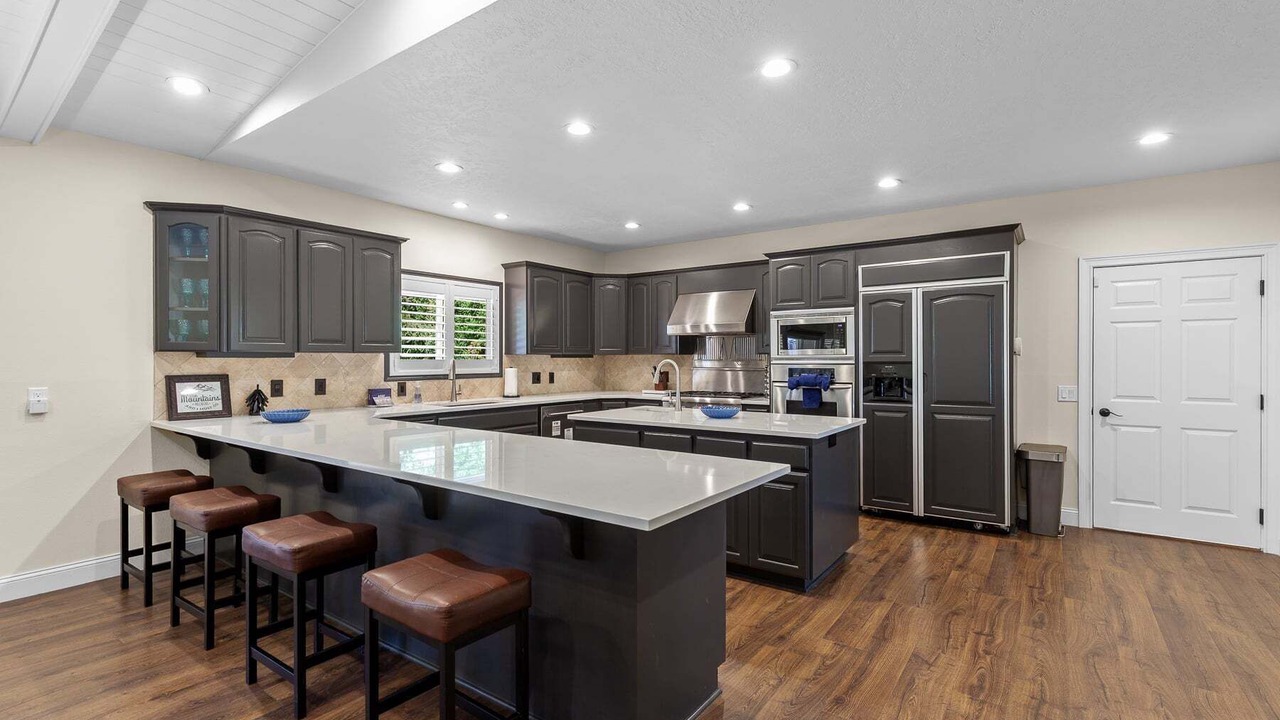 Photo of Kitchen in Hayden Lake