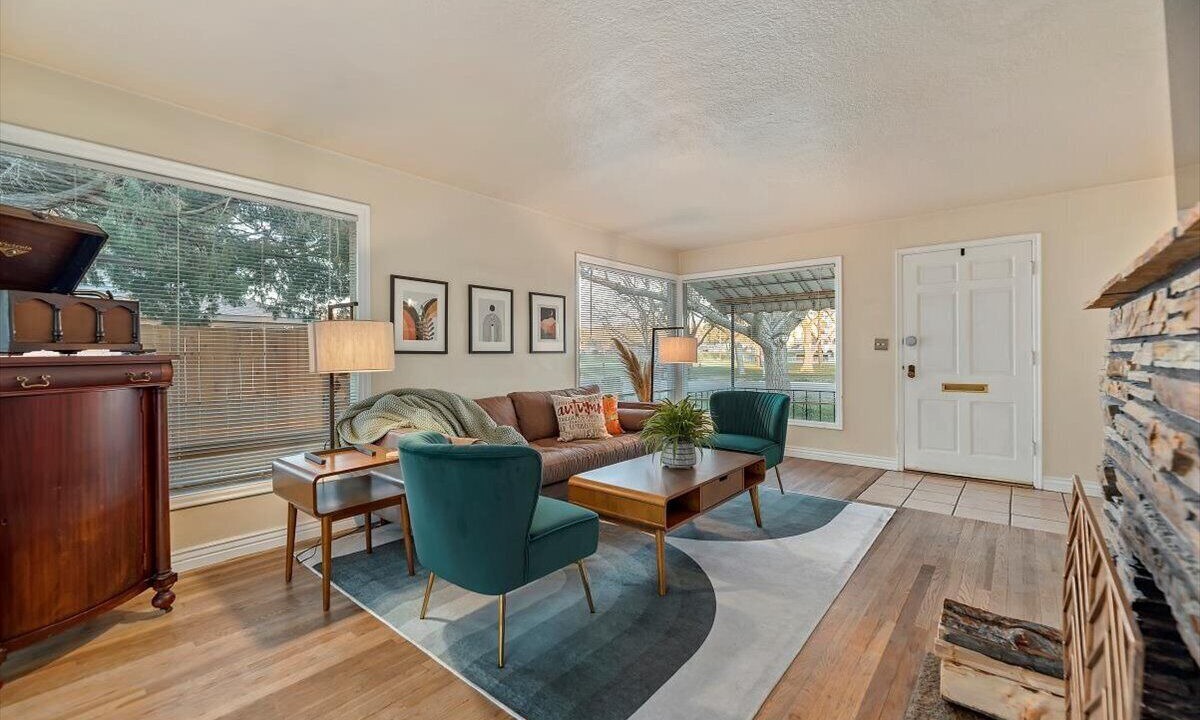 Photo of Livingroom in Caldwell