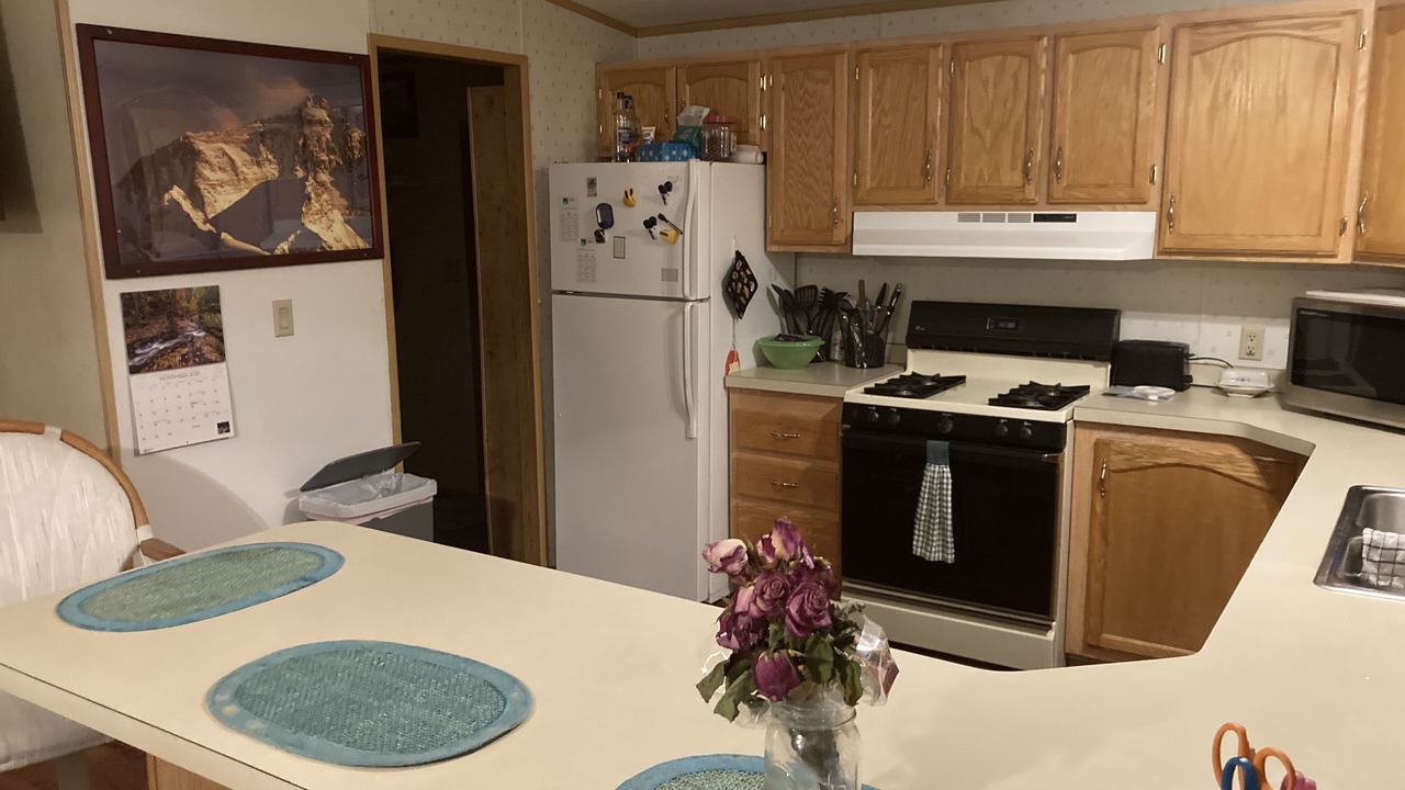 Photo of Kitchen in Halfway