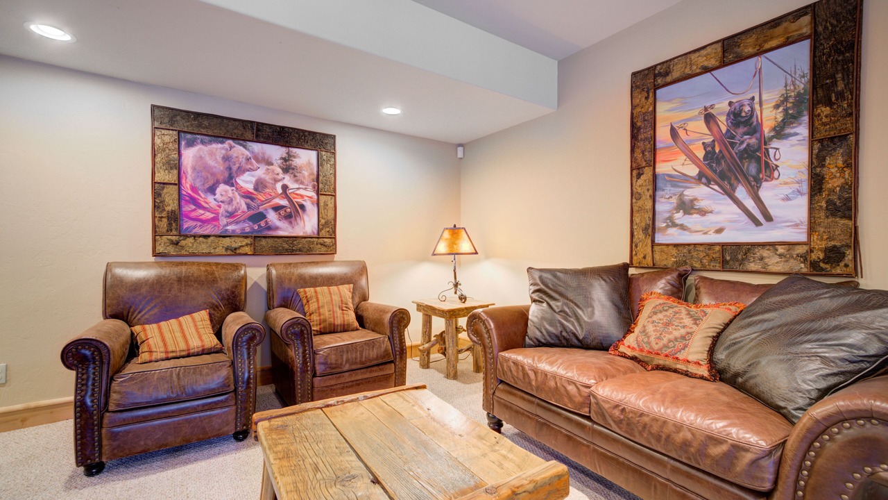 Photo of Bedroom in Powder Ridge