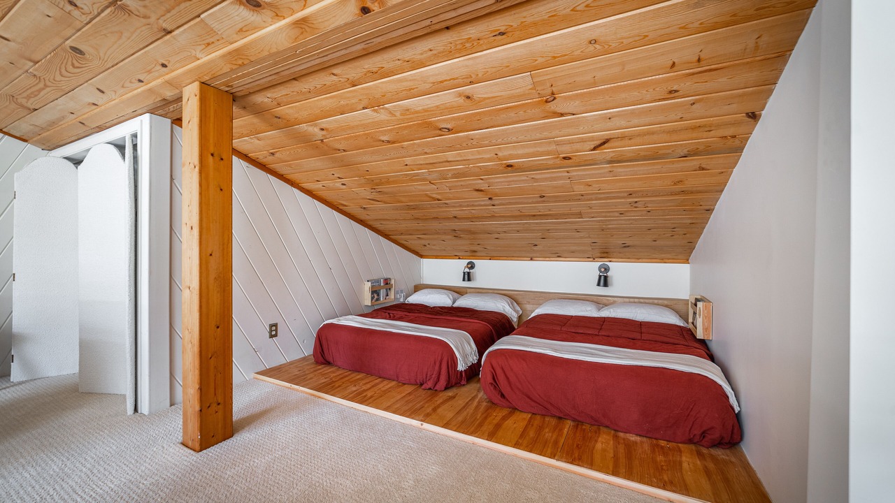Photo of Bedroom in Huson