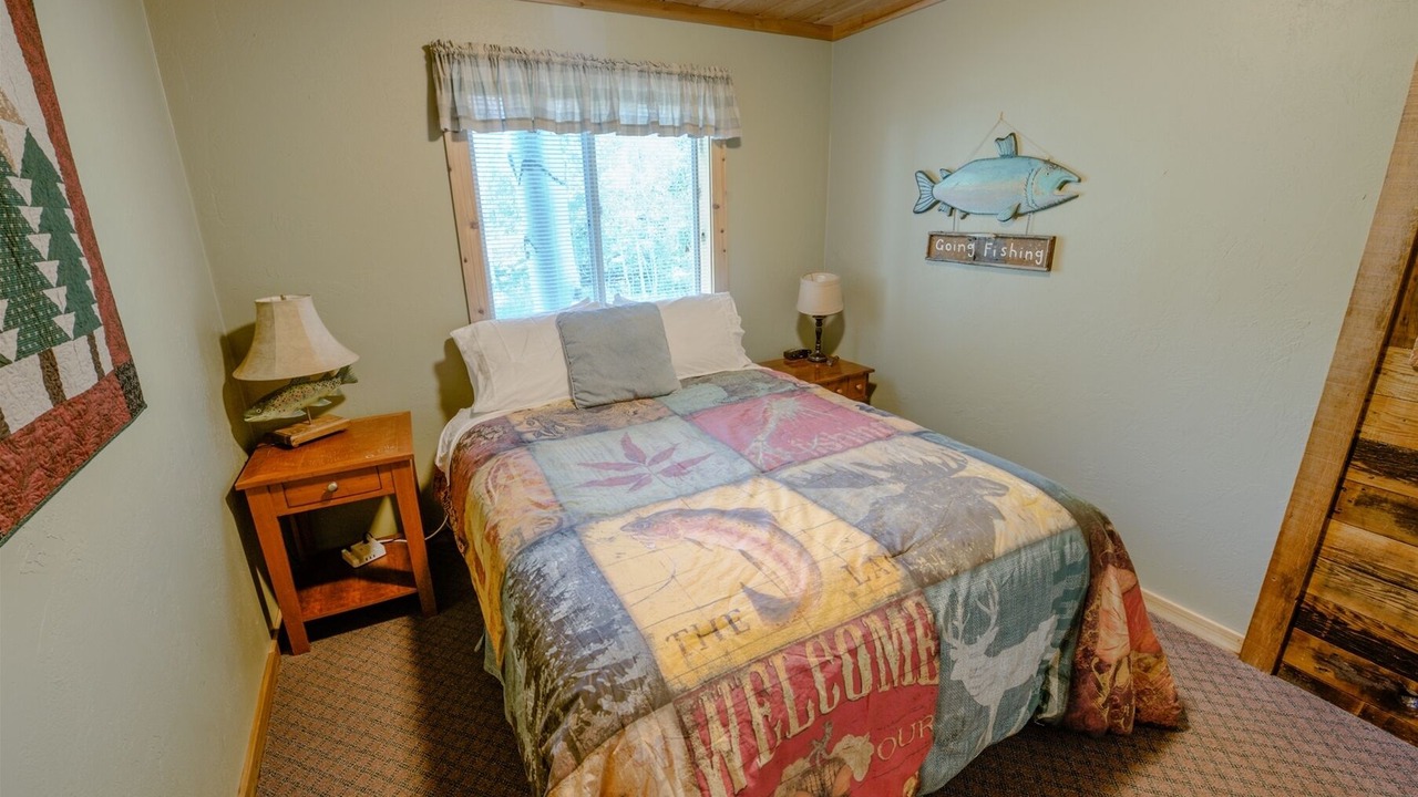 Photo of Bedroom in Lazy Acres