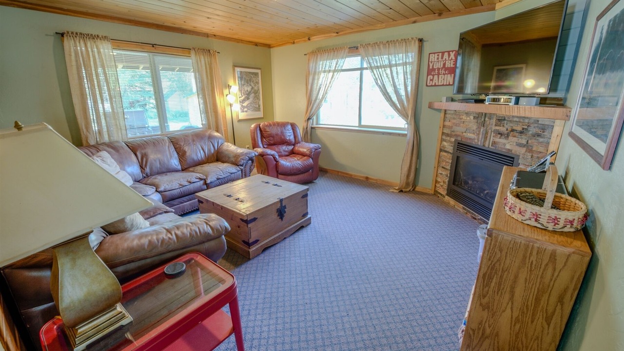 Photo of Livingroom in Lazy Acres