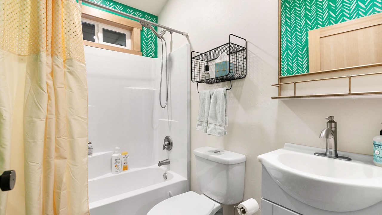 Photo of Bathroom in Kings Point