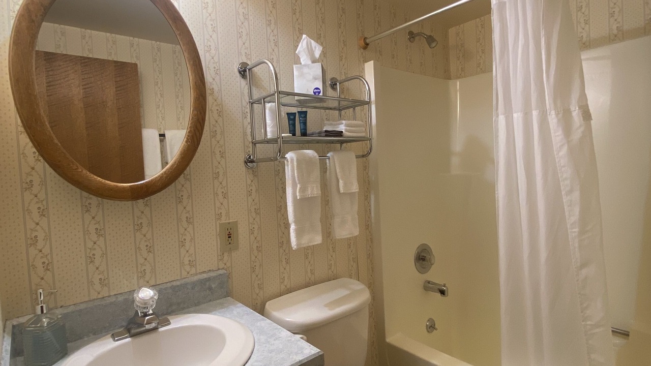 Photo of Bathroom in Red Lodge