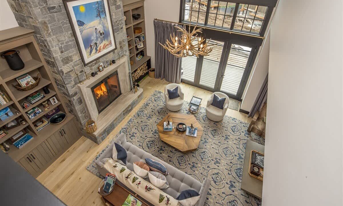 Photo of Livingroom in Big Sky