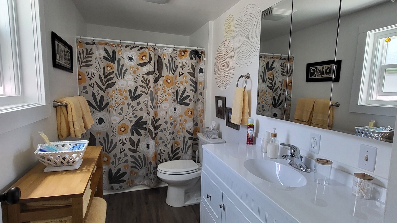 Photo of Bathroom in Butte