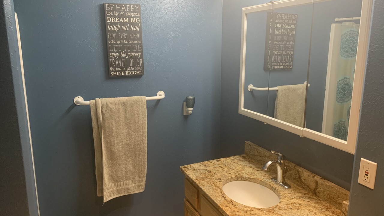 Photo of Bathroom in Greenough